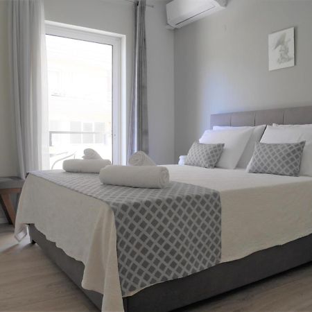 Porto Plaza City Center Apartment Ac/Wifi Heraklion  Екстер'єр фото