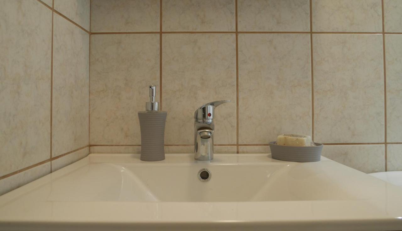 Porto Plaza City Center Apartment Ac/Wifi Heraklion  Екстер'єр фото